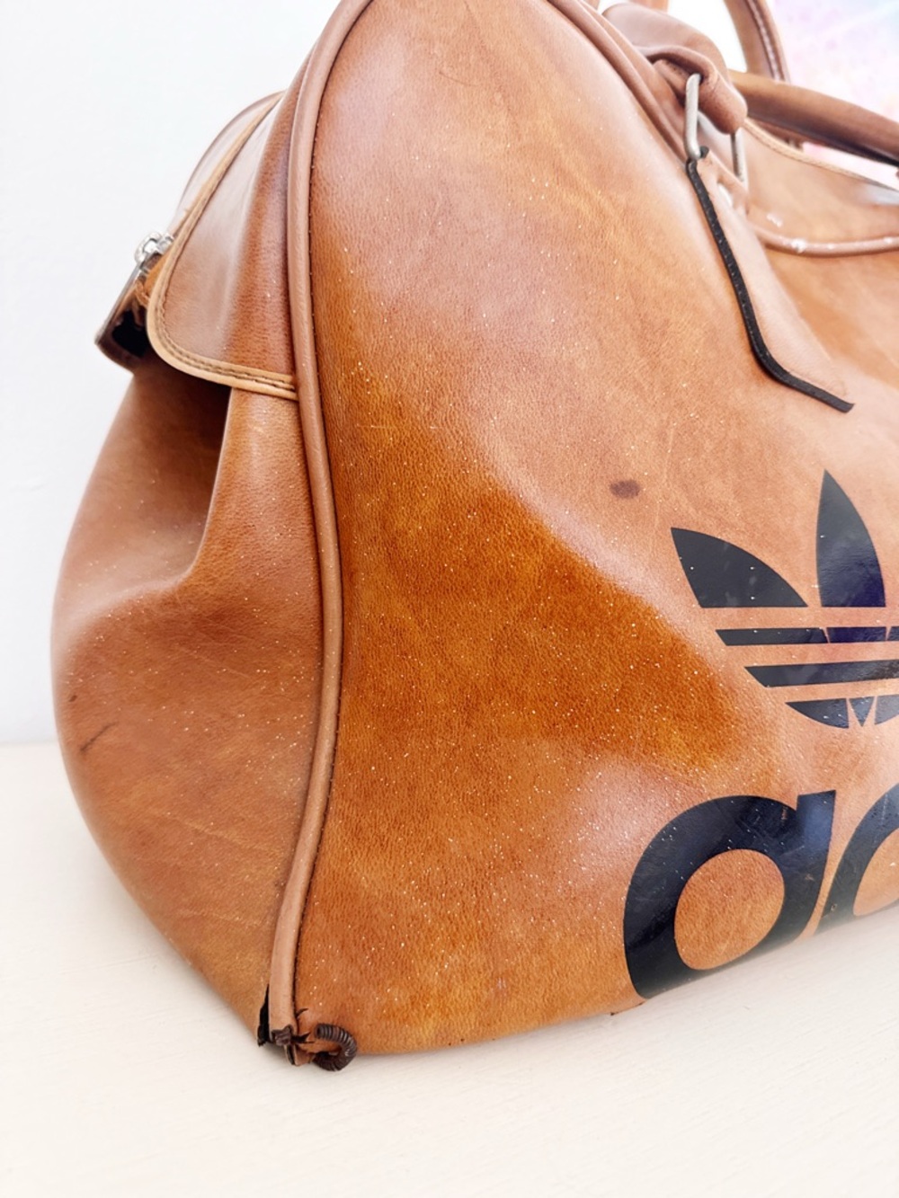 Vintage adidas Brown Duffel Bag with Black Logo - Picture 3 of 13